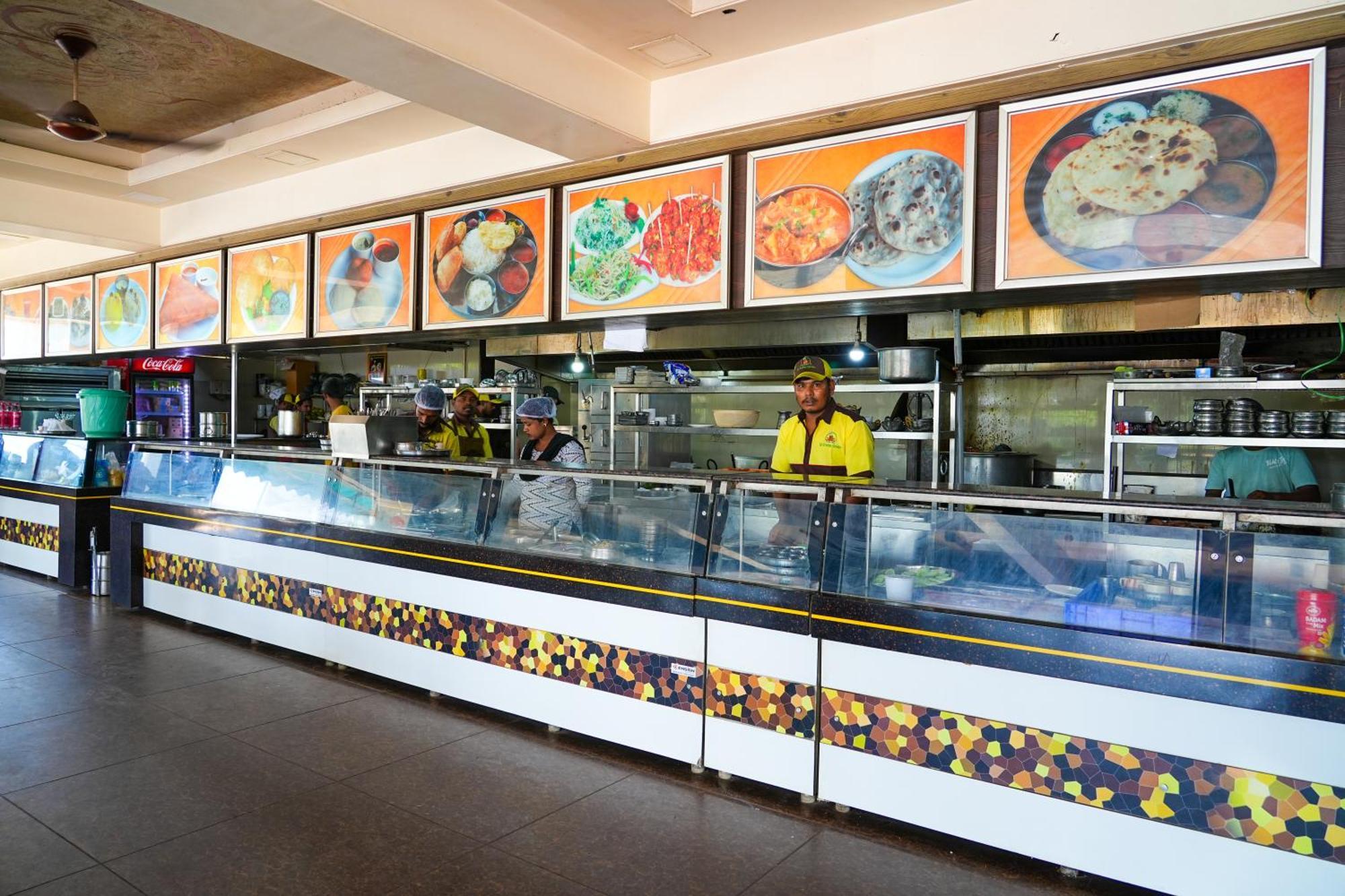 Devanahalli Sri Krishna Inn - Kempegowda Airport Bangalore מראה חיצוני תמונה