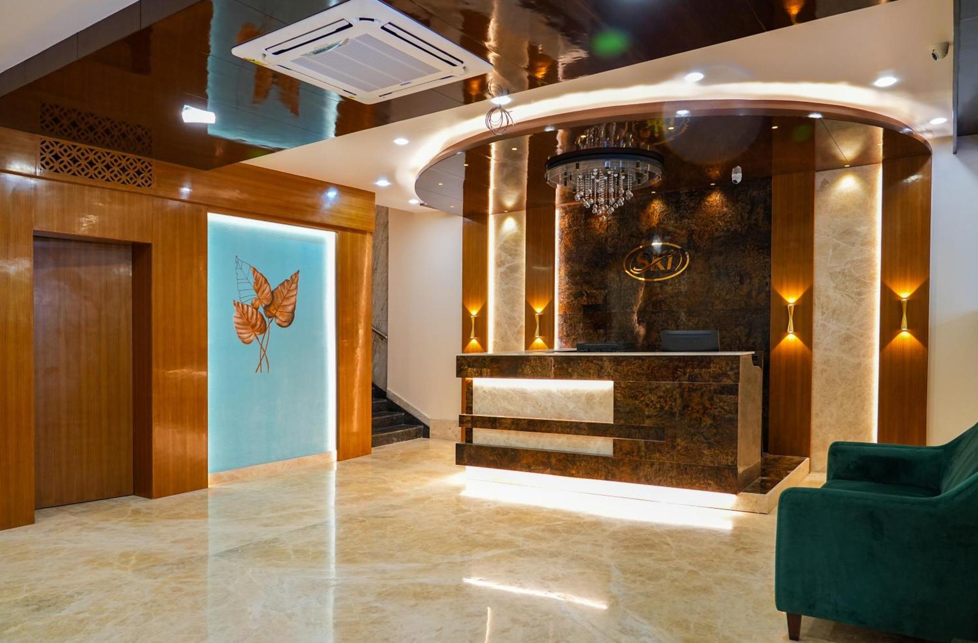 Devanahalli Sri Krishna Inn - Kempegowda Airport Bangalore מראה חיצוני תמונה