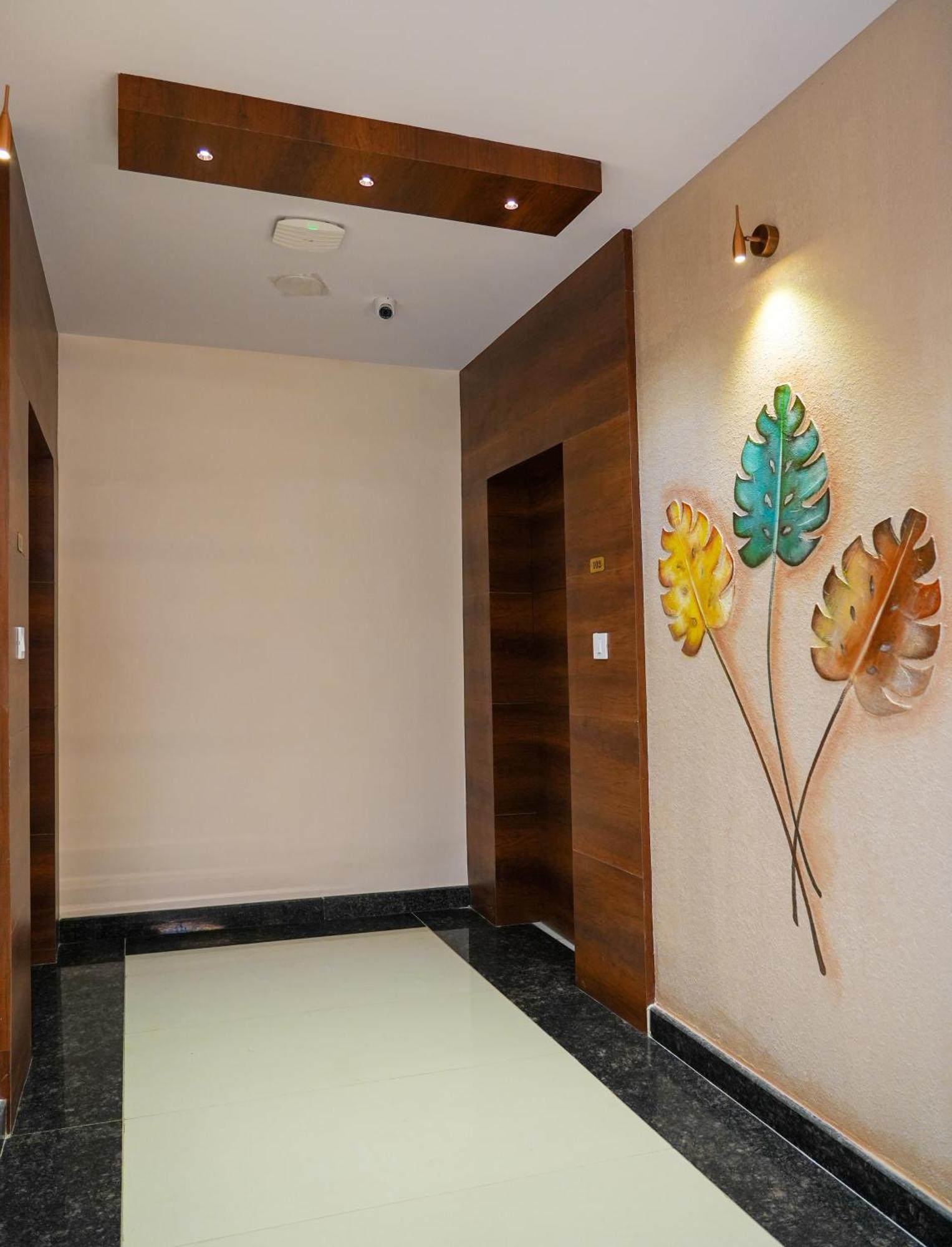 Devanahalli Sri Krishna Inn - Kempegowda Airport Bangalore מראה חיצוני תמונה